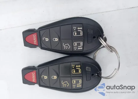 2009 Chrysler Town & Country Lx z USA, uszkodzony, nr VIN 2A8HR44E19R631129